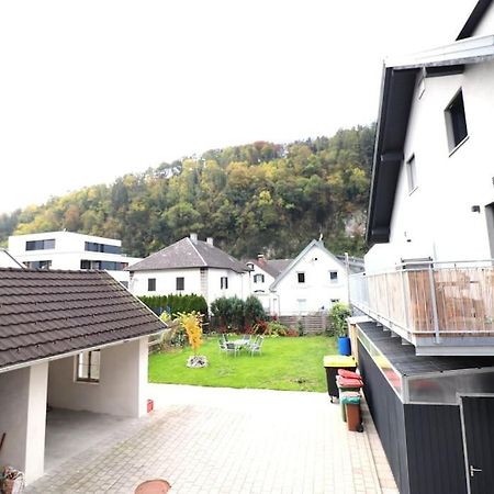 Schickes Zimmer Mit Top-Ausstattung In Idealer Lage Feldkirch Exterior photo